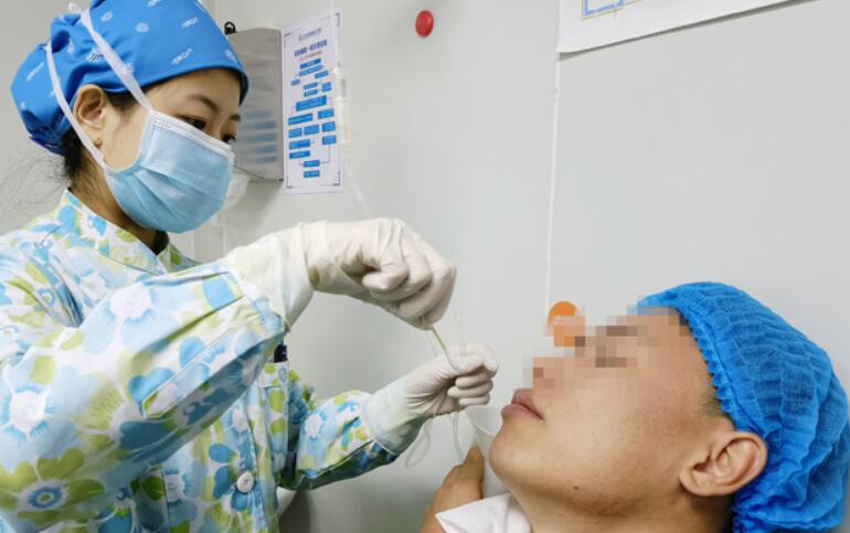 300度近視拖到900度近視，近視手術(shù)是什么感受？